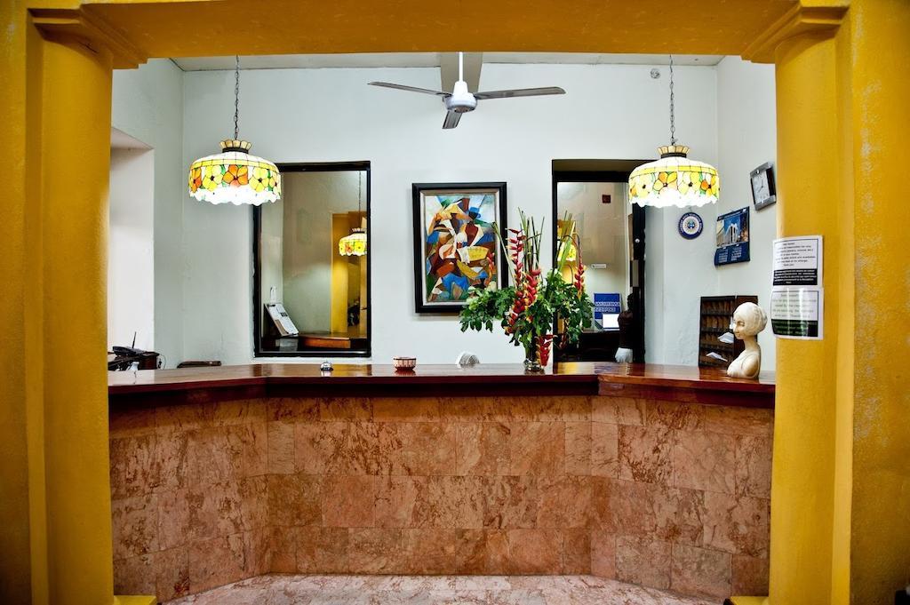 Prince Hotel بورت أو برنس المظهر الخارجي الصورة
