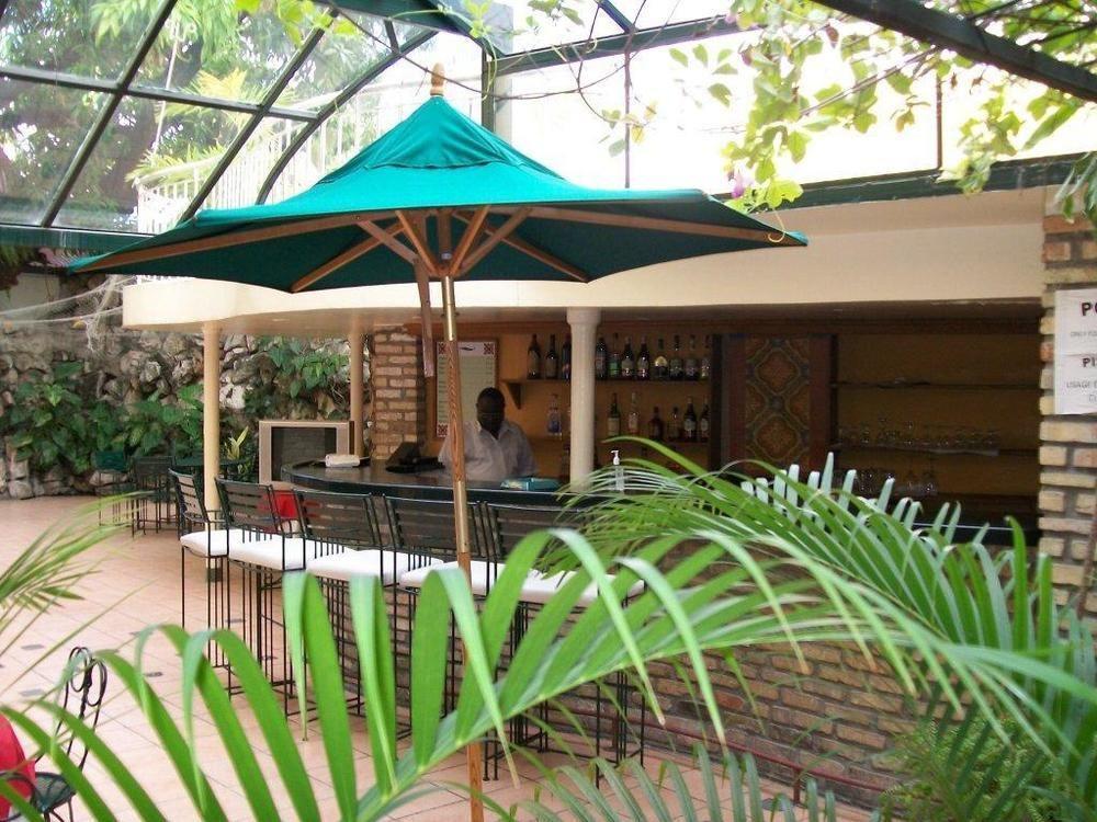 Prince Hotel بورت أو برنس المظهر الخارجي الصورة