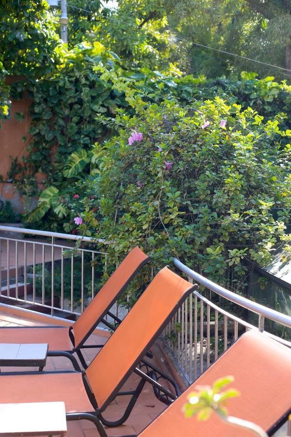 Prince Hotel بورت أو برنس المظهر الخارجي الصورة
