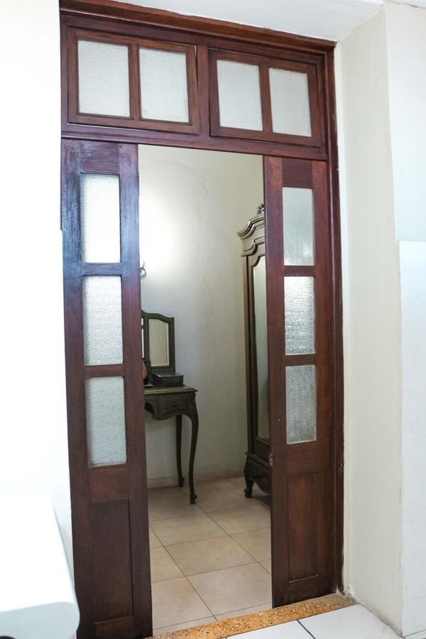 Prince Hotel بورت أو برنس المظهر الخارجي الصورة