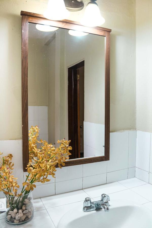 Prince Hotel بورت أو برنس المظهر الخارجي الصورة