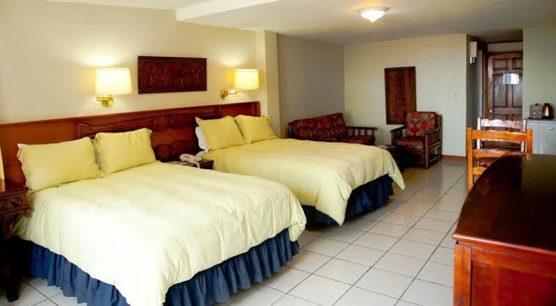 Prince Hotel بورت أو برنس المظهر الخارجي الصورة