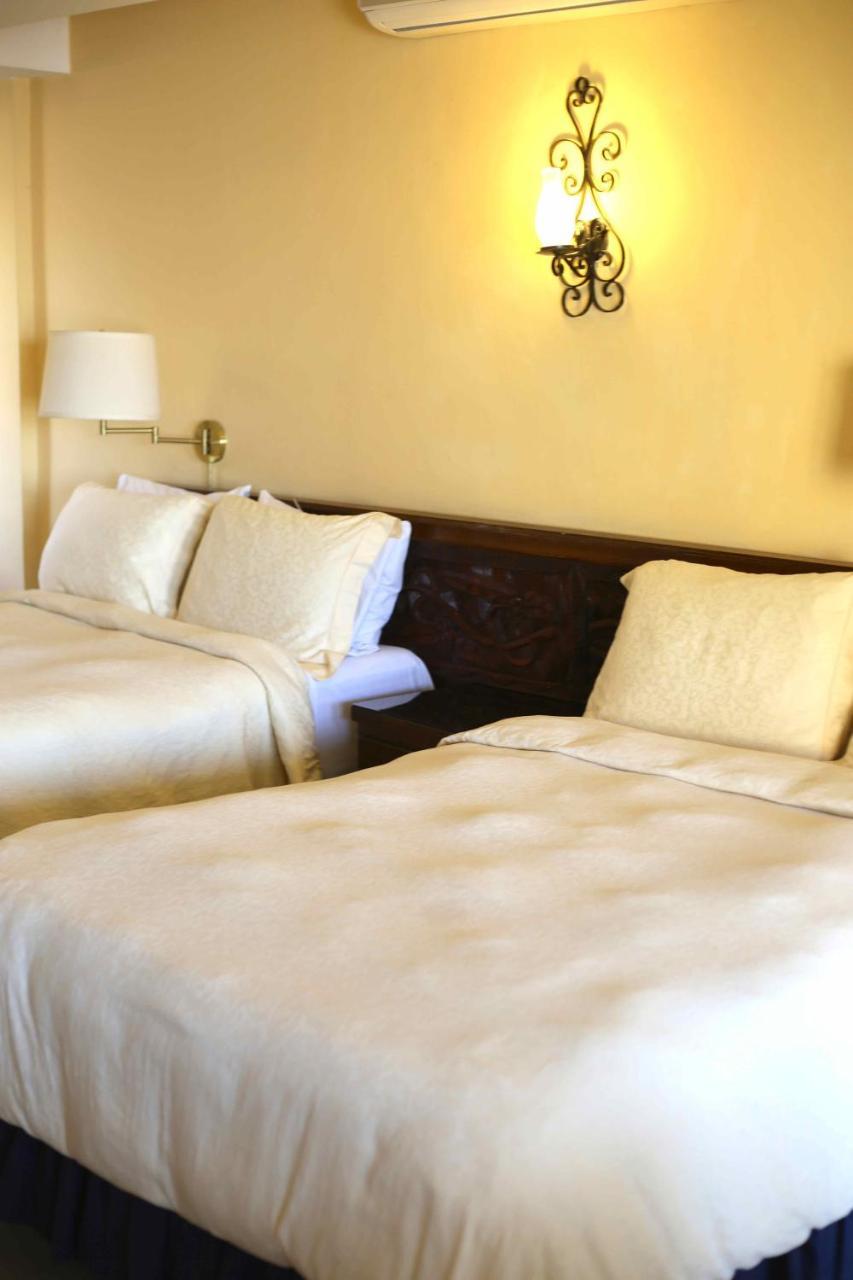 Prince Hotel بورت أو برنس المظهر الخارجي الصورة